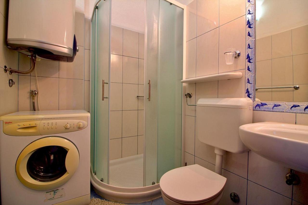 Apartman Maja Pjescana Pjescana Uvala Kültér fotó