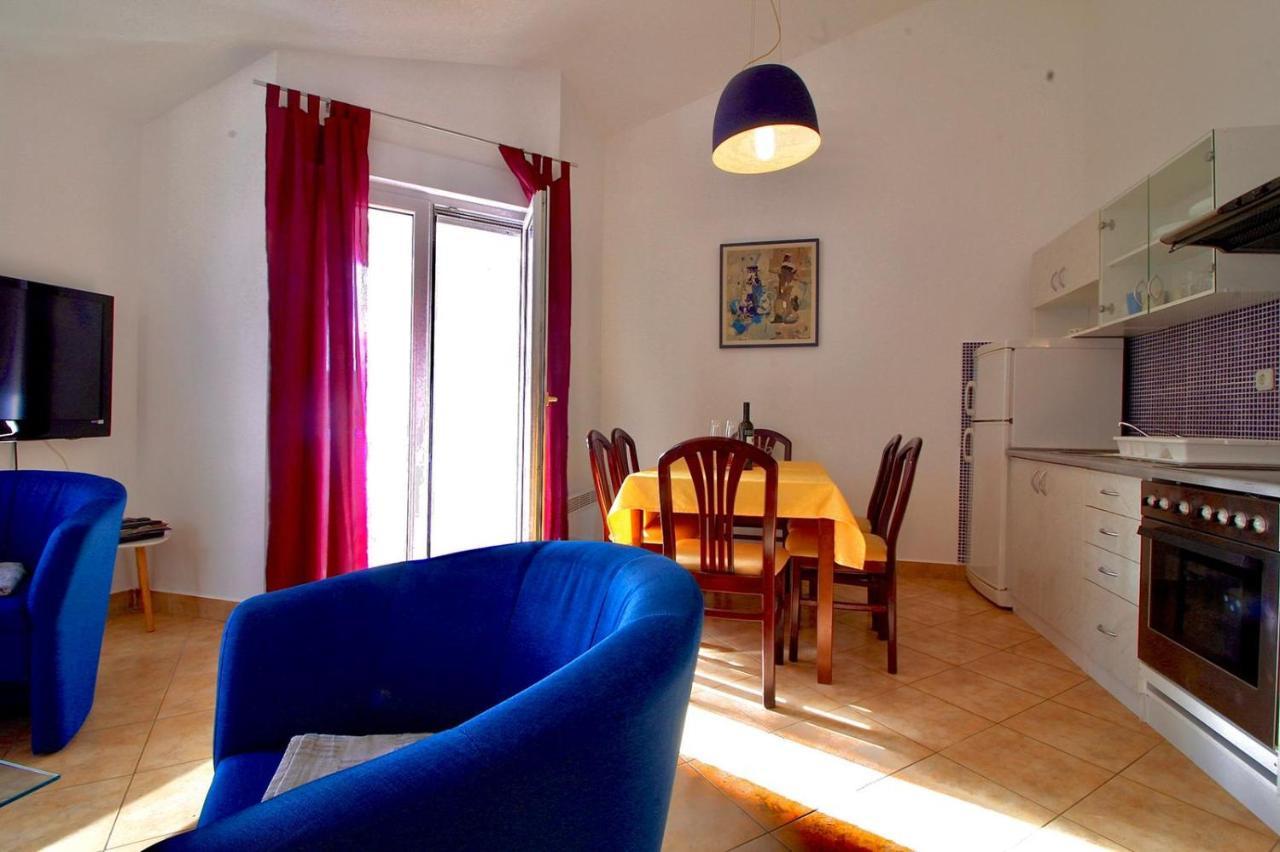 Apartman Maja Pjescana Pjescana Uvala Kültér fotó