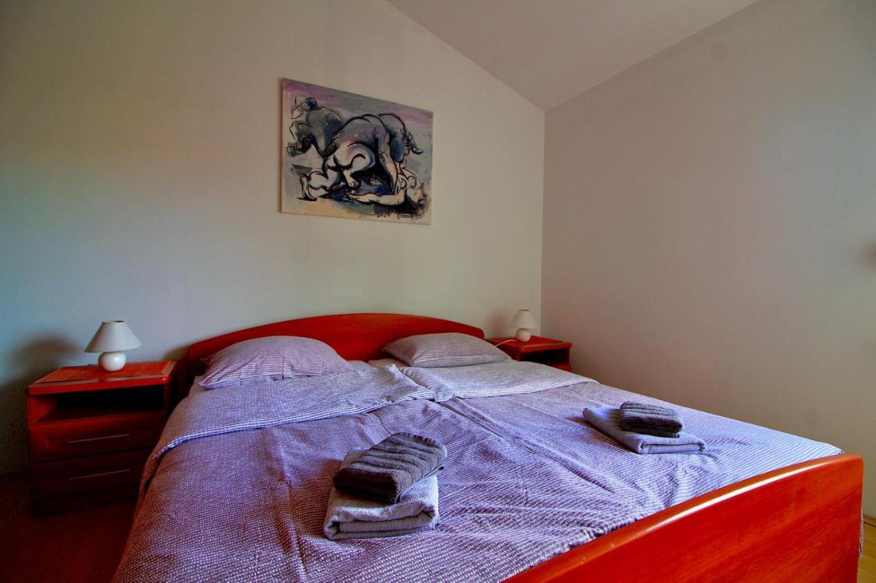 Apartman Maja Pjescana Pjescana Uvala Kültér fotó