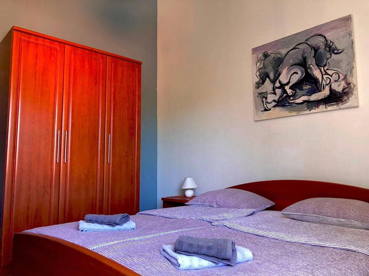 Apartman Maja Pjescana Pjescana Uvala Kültér fotó